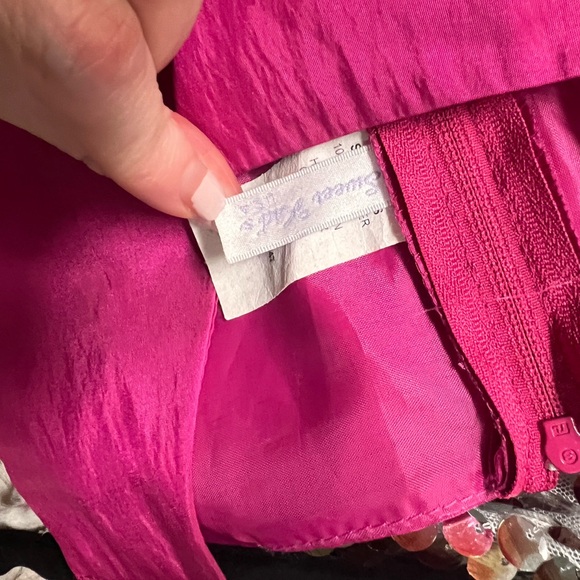 Elegant Fuscia Sleeveless Dress - Picture 5 of 6